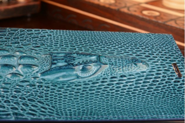 Чехол-книжка MyPads Premium для ASUS ZenFone 3 Ultra ZU680KL 6.8 из натуральной кожи с объёмным 3D рельефом головы кожи крокодила роскошный эксклюзивный синий. Только в нашем магазине. Количество ограничено